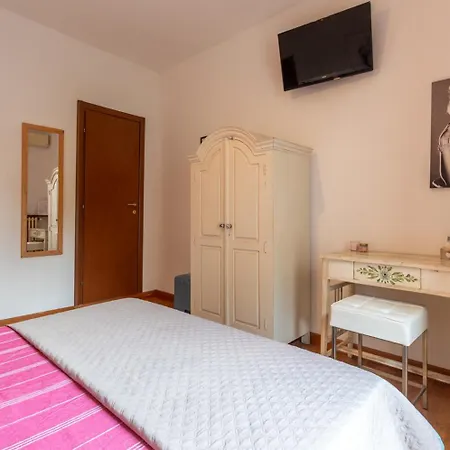 Maxi Paradiso - A Due Passi Dal Trasimeno Torricella (Magione)