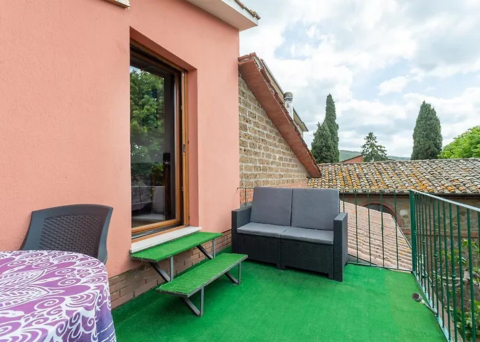 Alojamento de Acomodação e Pequeno-almoço Maxi Paradiso - A Due Passi Dal Trasimeno 3*