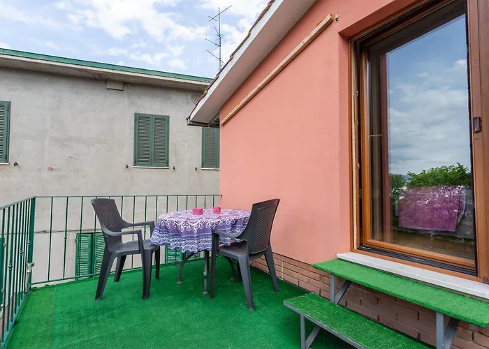 Maxi Paradiso - A Due Passi Dal Trasimeno Alojamento de Acomodação e Pequeno-almoço Torricella (Magione)